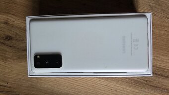 mobil Samsung Galaxy S20 FE - 3