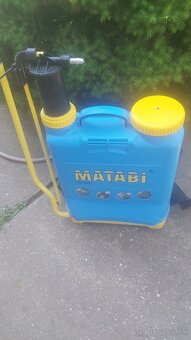 nádoba postrekovača zn. MATABI 12l bez hadice - 3