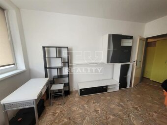 NA -PREDAJ 1,5-IZBOVÝ BYT 40m2, BREZOVÁ POD BRDALOM - 3