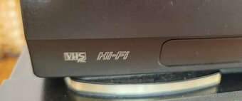 Predam VHS rekorder JVC HR-J668 HiFi Stereo 6.head - 3