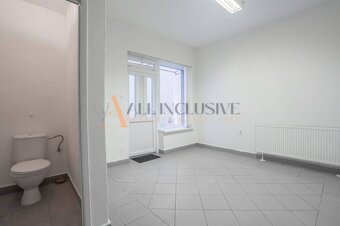 ALL INCLUSIVE l NA PRENÁJOM OBCH. PRIESTOR V CENTRE MESTA, D - 3