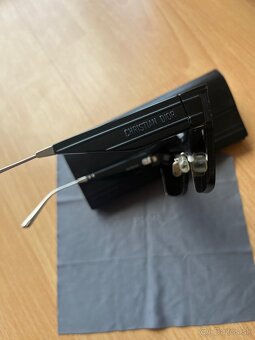 Christian Dior logo okuliare - 3