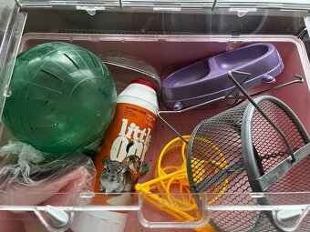 Klietka pre škrečka s rôznym príslušenstvom - 3