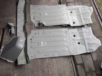 Suzuki samurai podlaha - 3