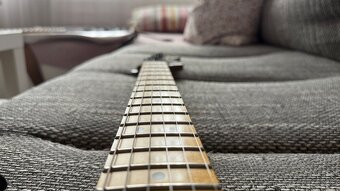 Squier Contemporary Stratocaster Special HT HSS - 3