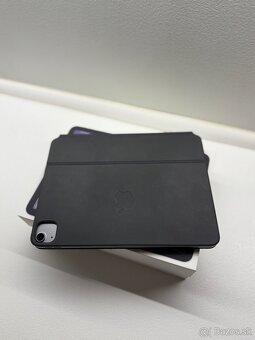 iPad + Magic Keyboard - 3