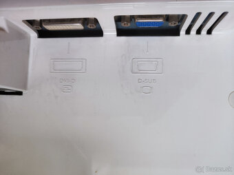 LCD monitor Benq fp93v - 3