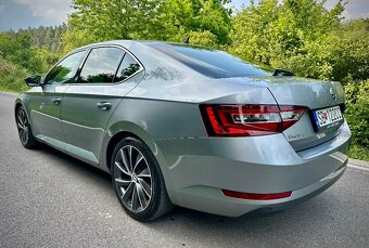 Škoda Superb 2.0TDi 4x4 Laurin&Klement DSG - 3