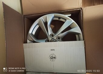 5x105 R17 nove+TMPS - 3