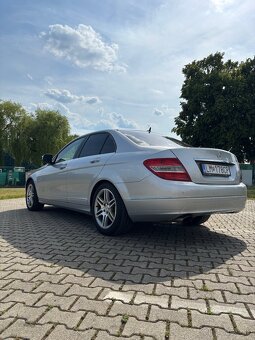 Mercedes c220 - 3