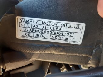 Predám Yamaha R1 / kúpim motor RN09 - 3