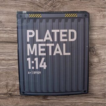 Plated Metal 1:14 – športové auto s diaľkovým ovládaním - 3