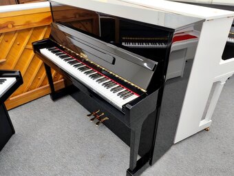 Moderné elegantné Piano dovoz celá SR - 3