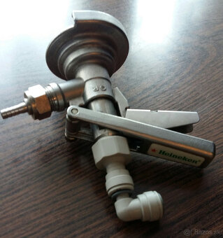 Narážač na keg sud - Heineken - 3