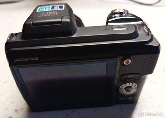 Olympus SP 620UZ - 3
