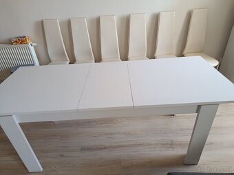 Predám stôl a stoličky - 3