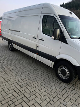 Mercedes-Benz Sprinter - 3