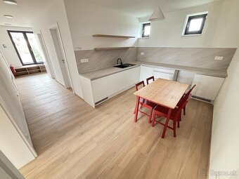 Na prenájom kancelárske priestory v Staškove - 3