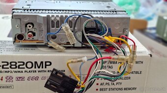 Pioneer DEH 2820MP - 3