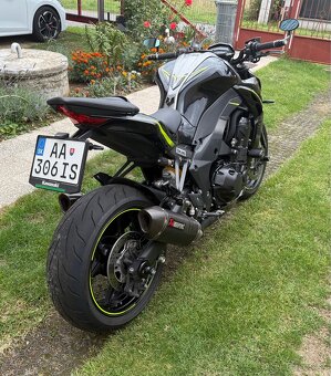 Kawasaki Z1000R - 3