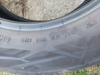 Continental 235/55 R18 V - 3