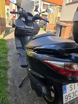 Suzuki Burgman 125 - 3