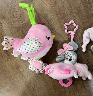 závesná hračka, zahradna veza, oblecenie, bundy, overali - 3