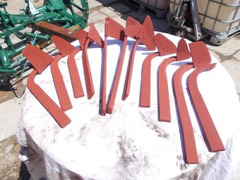 plečka na buriny - 3