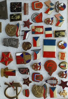 odznaky - vlajky, štátne symboly a iné - 3