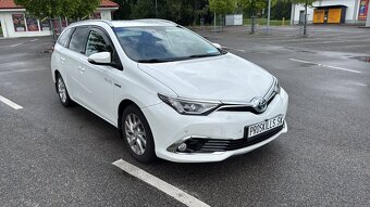 Toyota Auris hybrid 2018 LPG - 3