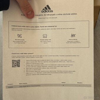 Yeezy Boost 350 V2 Onyx – veľkosť 42 2/3 (UK 8.5) - 3