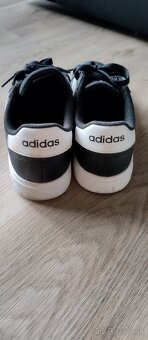Tenisky adidas - 3