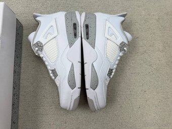 Predam topanky Nike Air Jordan 4 - 3