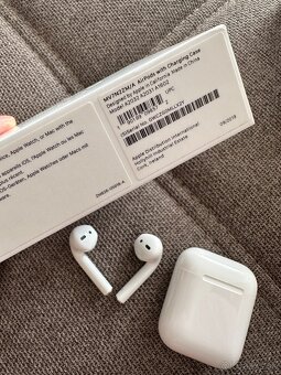 Bezdrôtové slúchadlá Apple AirPods 2019 - 3