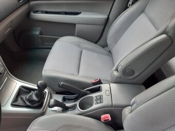 predám forester - 3