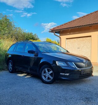 Predám  Škoda Octavia Combi 1.6 TDI 115k Ambition - 3