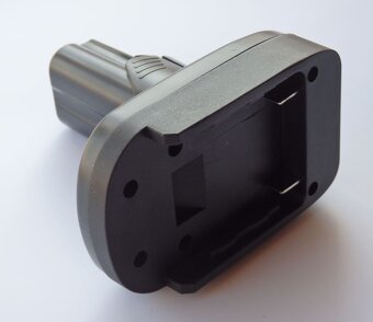 Adaptér BOSCH 18V / BOSCH 12V - 3