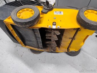 Predám vertikulátor, 1700W - 3