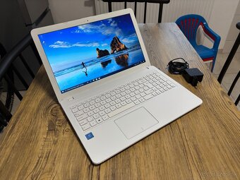 Asus  Notebook/4GB RAM DDR4/1TB SSHD/Intel HD 2GB Grafika - 3