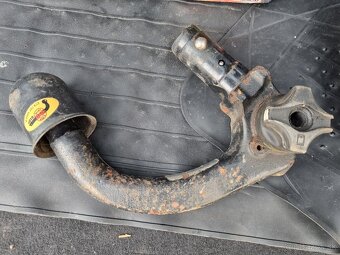 Mazda 5 2 cdti 7 miestna na náhradné diely ma platnu stk 2/2 - 3