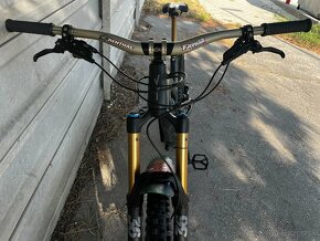 YT Capra 27 CF Pro Race L enduro - 3