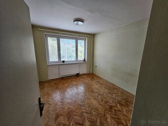 3-izbový byt s garážou a vlastnou záhradkou - 3