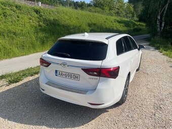 Toyota Avensis 1.8 CVT 2017 - 3