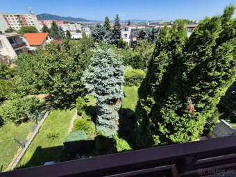 EXKLUZÍVNE IBA U NÁS Na predaj: 6-izbový rodinný dom v - 3
