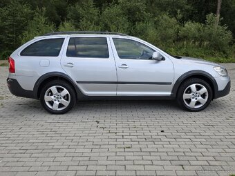 Škoda Octavia Scout 2.0TDI 4x4 103kw Bi-Xenon - 3