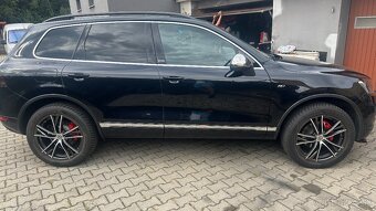 VW Touareg 3,0TDi - 3