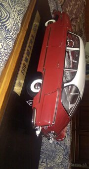 Predám tatru 603 od modelára 1:8 deagostini.. - 3