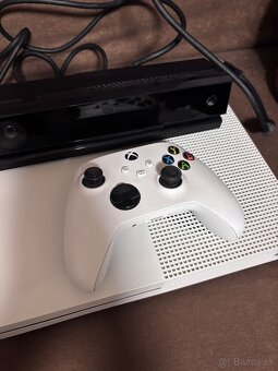 Xbox One S + kamera - 3