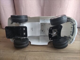 Odrážadlo autíčko Mercedes - 3