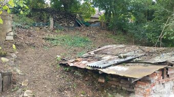 pozemek se sklepem u dukovan - 3